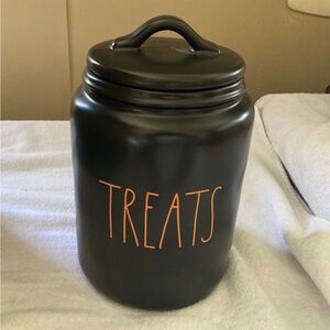 New RAE DUNN Halloween Orange Letters TREATS" Black 9.5" Canister By Magenta